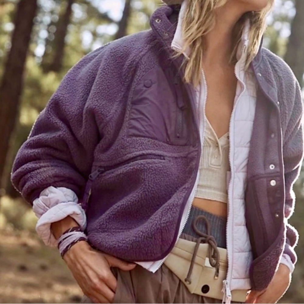 NWT FREE PEOPLE HIT THE SLOPES FLEECE JACKET | Sold-Out PLUM Color